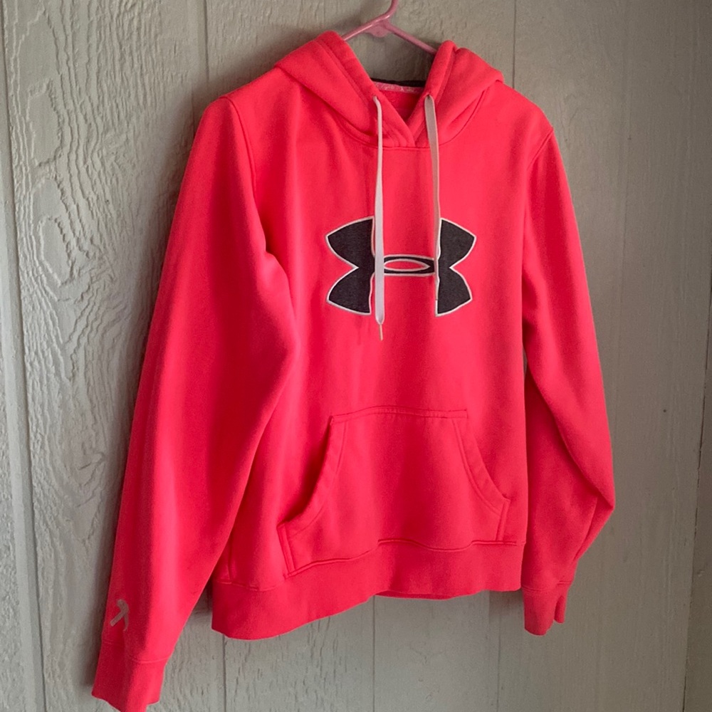 Under armour hoodie women’s M